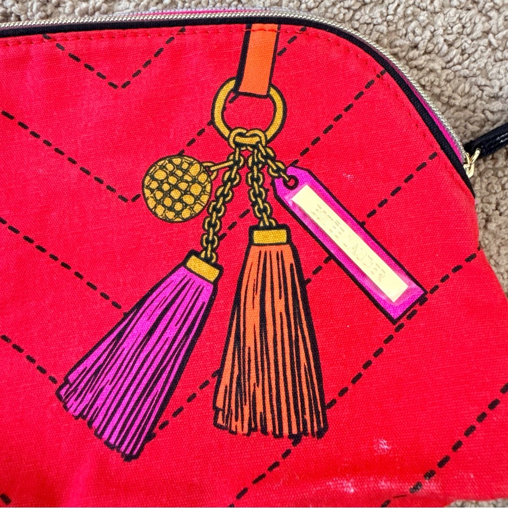 Estée Lauder Red Tassel Cosmetic Bag Makeup Pouch Travel Case - Picture 4 of 6
